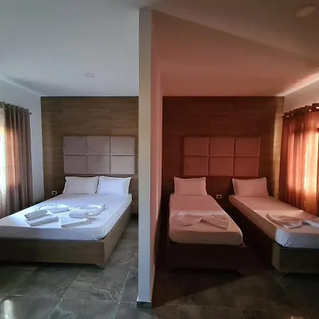 Kompleksi Kristal Apartmán Tale